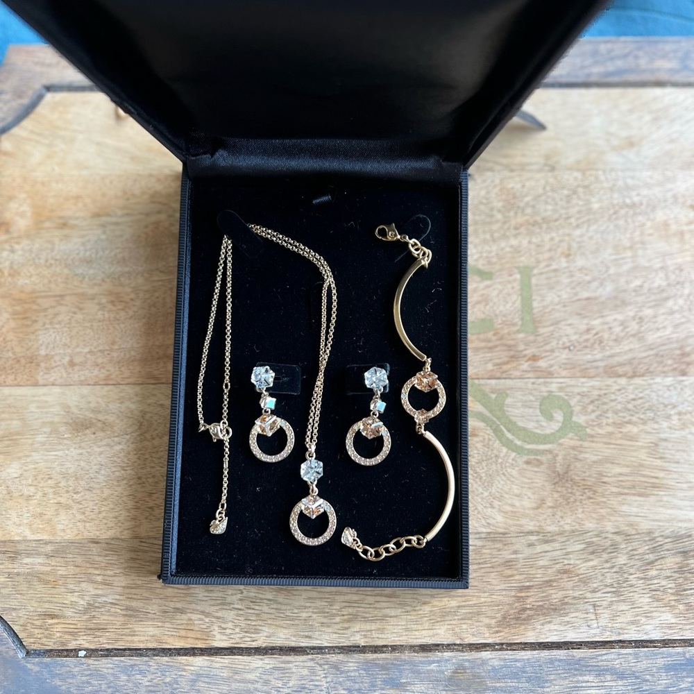 Swarovski set - Picture 3 of 8